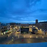 L'attico Piazza Sant'oronzo Panzió